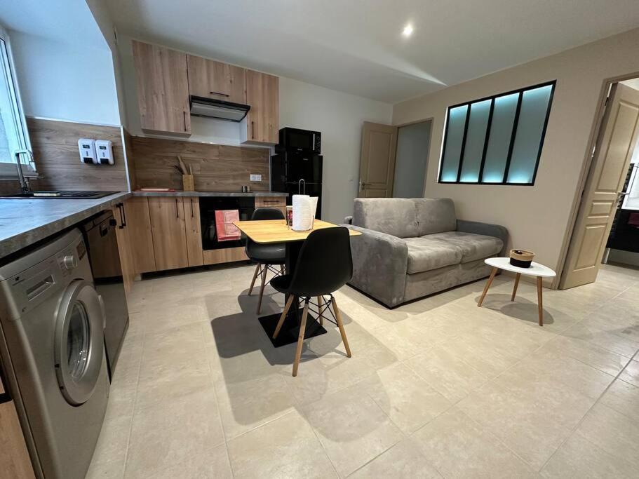 L'Amandier - Appartement Paulhan Екстериор снимка